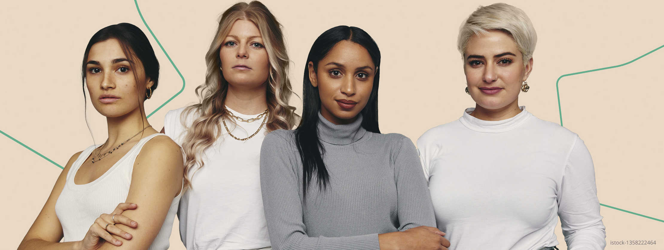 ier Frauen schauen selbstbewusst in die Kamera