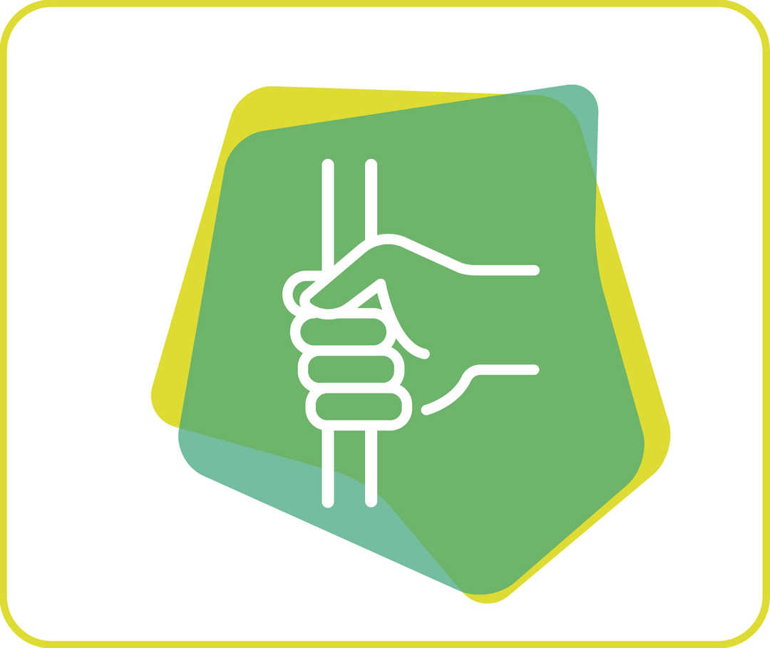 Eine Hand an einem Haltegriff